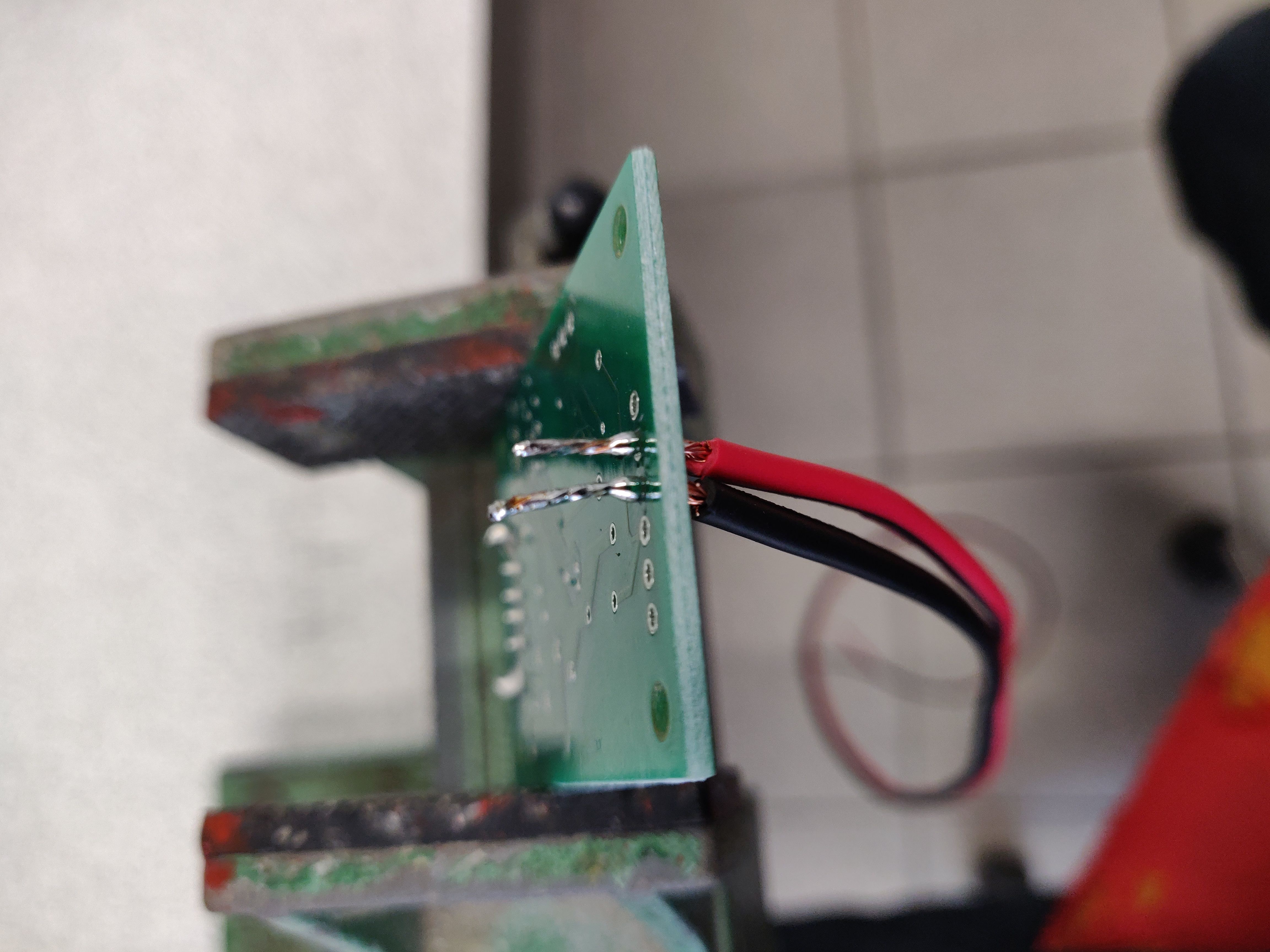 Soldering the first antennas